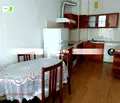 Снимка 2 — Двустаен апартамент в Шумен, Пазара