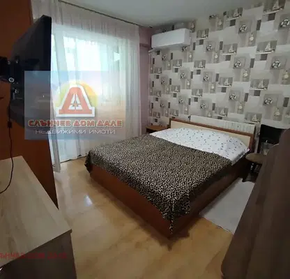 Снимка 4 — Двустаен апартамент в Шумен, Тракия