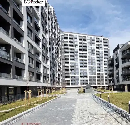 Снимка 2 — Тристаен апартамент с паркомясто в Банишора, София