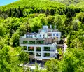 Снимка 2 — Тристаен апартамент с панорамна тераса в Бояна, София