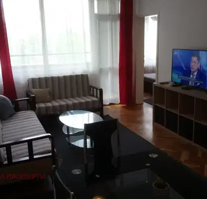 Снимка 3 — Двустаен апартамент с балкон в Бъкстон, София