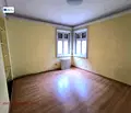 Снимка 5 — Двустаен апартамент в Център, бул. Христо Ботев с усвоен балкон