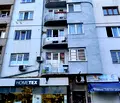 Снимка 2 — Тристаен апартамент в Център, София с тераса и високи тавани