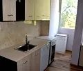 Снимка 2 — Тристаен апартамент в Център на София с южно изложение