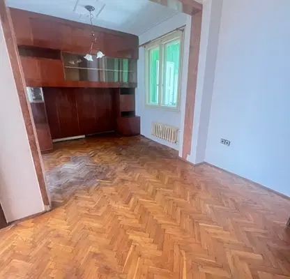 Снимка 5 — Тристаен апартамент в Център, София с тераса