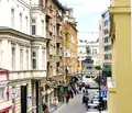 Снимка 2 — 3-стаен апартамент в Център с балкон и мазе