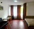 Снимка 3 — Едностаен апартамент в Център с тераса и гледка към двор