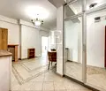 Снимка 3 — Двустаен апартамент в Център на София с асансьор