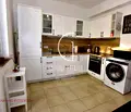 Снимка 2 — Просторен 2-стаен апартамент в Център с балкони и гледка към двор