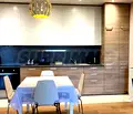 Снимка 4 — Двустаен апартамент 84 кв.м в Център с асансьор