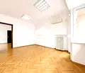 Снимка 5 — Просторен 4-стаен апартамент в Център с панорамна тераса
