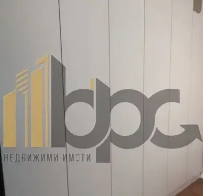 Снимка 3 — Тристаен апартамент в София, Дианабад