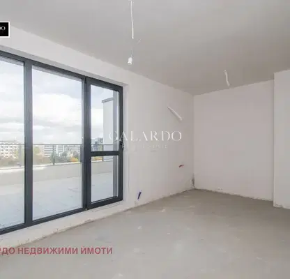 Снимка 4 — Просторен 3-стаен апартамент с тераси в Дианабад, София
