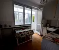 Снимка 3 — Гарсониера с голям остъклен балкон в Дианабад, София