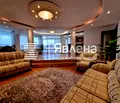 Снимка 2 — Просторен 4-стаен апартамент в Дианабад с голяма тераса