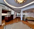 Снимка 3 — Просторен 4-стаен апартамент в Дианабад с голяма тераса