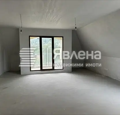 Снимка 3 — Просторен 3-стаен апартамент с тераси в Драгалевци, София