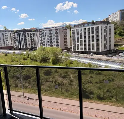 Снимка 2 — Двустаен апартамент в Дружба 2 с тераса и югоизточно изложение