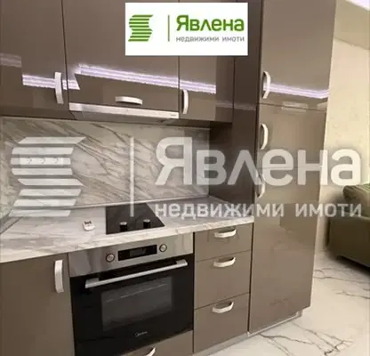 Снимка 2 — Двустаен апартамент с тераса в Дружба 2, София