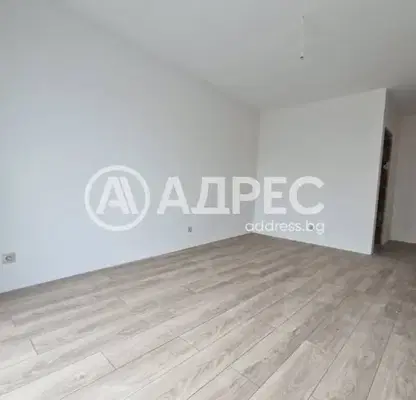 Снимка 4 — Тристаен апартамент в Гоце Делчев с паркомясто и асансьор