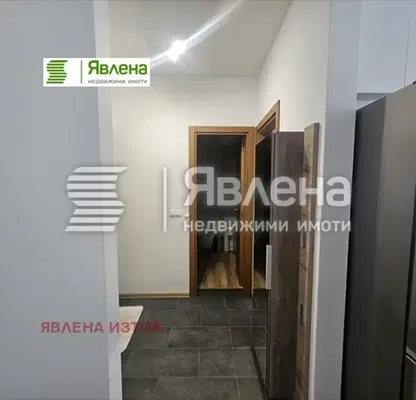 Снимка 5 — Двустаен апартамент в Кръстова вада с обзавеждане