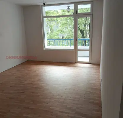 Photo 3 — 4-bedroom apartment in Sofiya, Lozenec