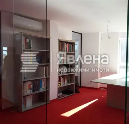 Снимка 3 — Тристаен апартамент с югоизточно изложение в Манастирски ливади
