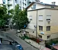 Снимка 2 — Тристаен апартамент в Медицинска академия с остъклена тераса