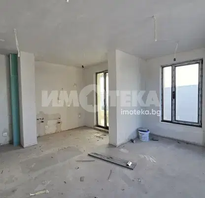 Снимка 5 — Тристаен апартамент с две тераси в Младост 1, София