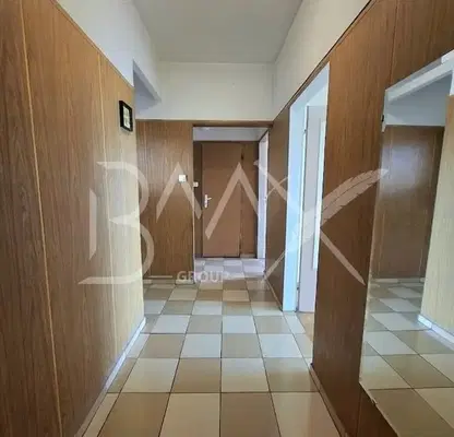 Photo 2 — 3-bedroom apartment in Sofia, Nadejda 1