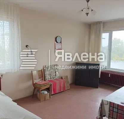 Снимка 5 — Двустаен апартамент в София, Надежда 4
