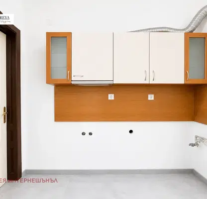 Снимка 5 — Тристаен апартамент с тераса в Оборище, София