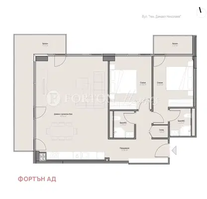 Снимка 2 — Тристаен апартамент с две тераси в Оборище, София