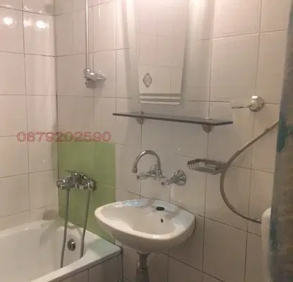 Photo 5 — Three-room apartment in Ovcha kupel 2 with updated look