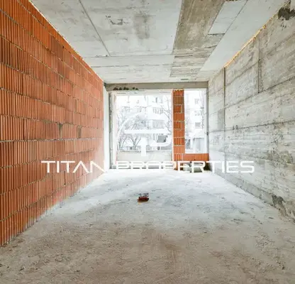 Снимка 3 — Тристаен апартамент 102 кв.м в Разсадника с две тераси