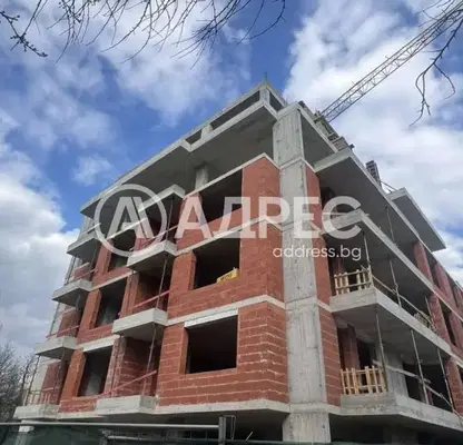 Photo 2 — 4-bedroom apartment in Sofiya, Slatina