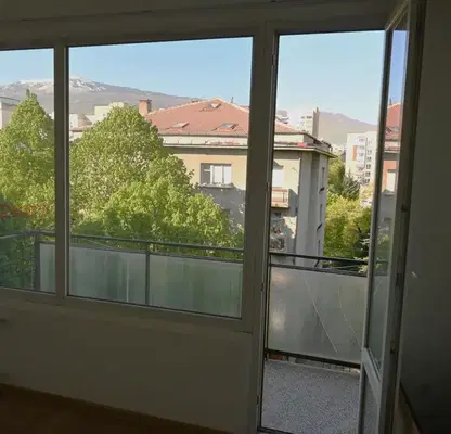 Photo 3 — 3-room apartment in Strelbishte with two terraces