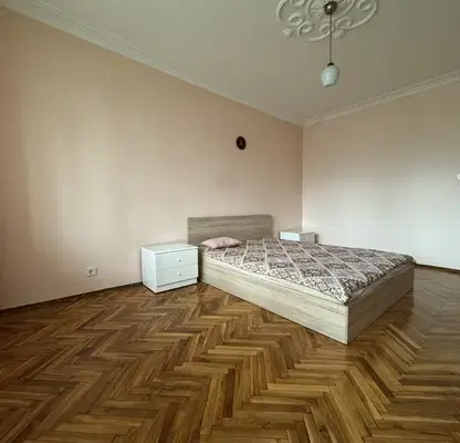 Снимка 4 — Тристаен апартамент с тераса в Стрелбище, София