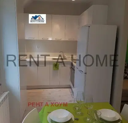 Снимка 2 — Двустаен апартамент в Студентски град с паркомясто и асансьор