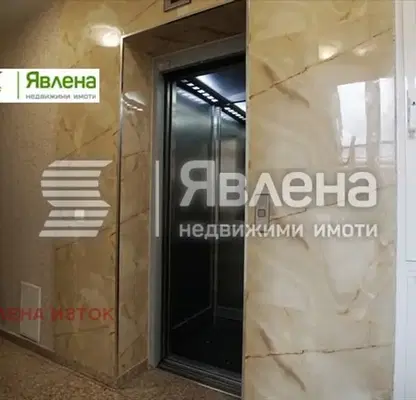 Снимка 2 — Двустаен апартамент в кв. Толстой с две тераси