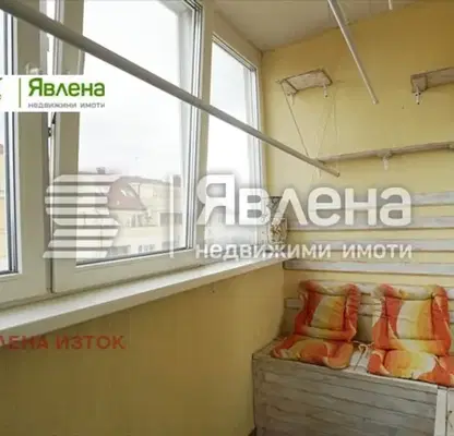 Снимка 3 — Двустаен апартамент в кв. Толстой с две тераси