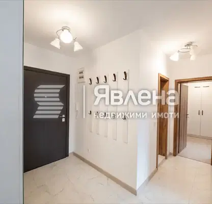 Снимка 4 — Тристаен апартамент с голяма тераса в кв. Витоша, София