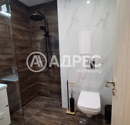 Снимка 5 — Тристаен апартамент с тераса в затворен комплекс Витоша, София