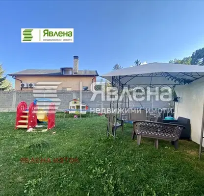 Снимка 3 — Четиристаен апартамент с двор в Малинова долина, София