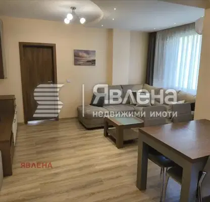 Снимка 3 — Тристаен апартамент в Зона Б-18 с гараж и тераса
