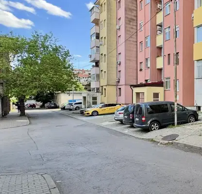 Снимка 3 — Двустаен апартамент в Стара Загора, Ремиза