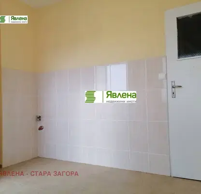 Снимка 2 — Тристаен апартамент в Стара Загора, Зора