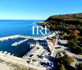Снимка 2 — Тристаен апартамент в Аспарухово с достъп до морето