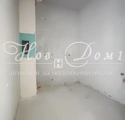 Снимка 5 — Двустаен апартамент с морска панорама в Бриз, Варна