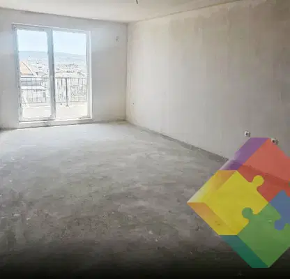 Photo 2 — 3-bedroom apartment in Varna, Centyr
